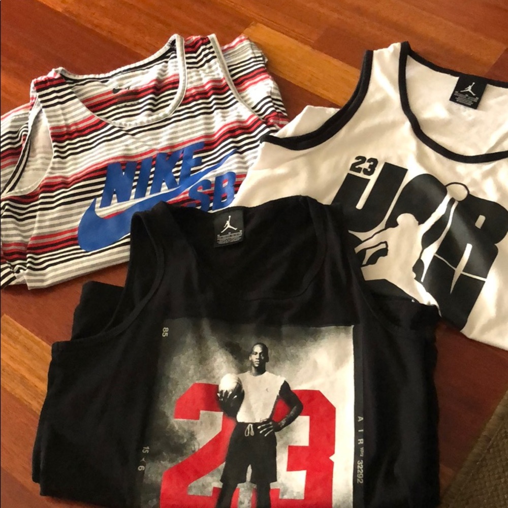 Boys NIKE tanks